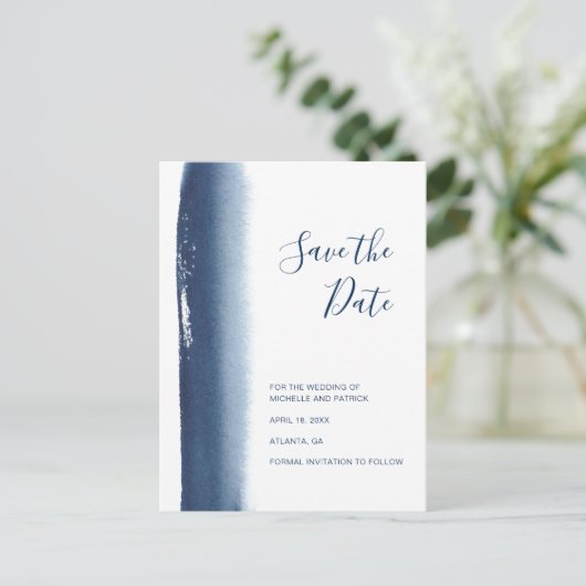 ネイビモダンーブルウォーター色の結婚式の日付を保存 案内ポストカード (スタンド正面)