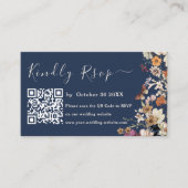 ネイビモダンーブルワイルドフラワーQrコードRSVP結婚's エンクロージャーカード (正面)