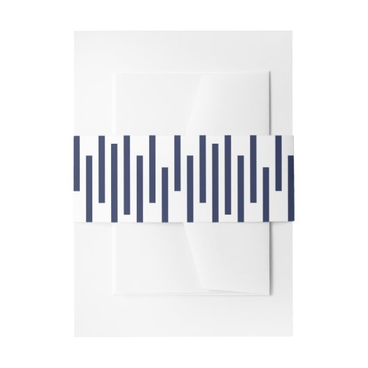 ネイビモダンーブルーの白いジオメトリック線のパターン 招待状ベリーバンド (正面例)