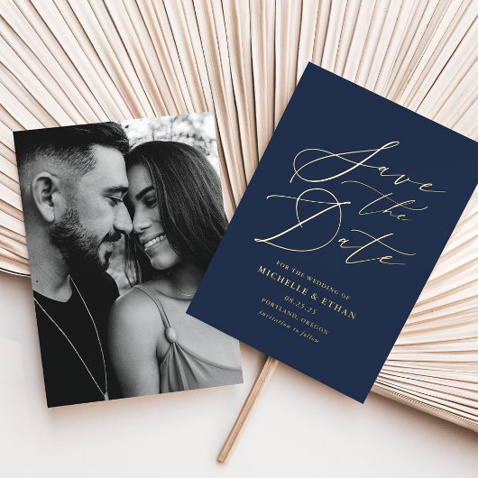 ネイビーとゴールドのカリグラフィー写真 Save the Date 箔招待状