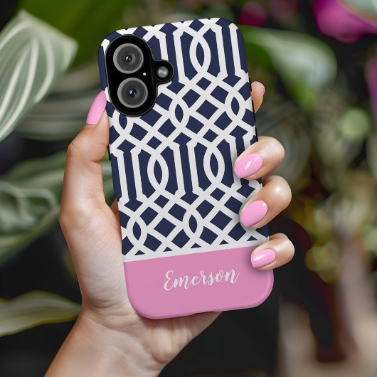ネイビーとピンクのトレリス・モノグラム Case-Mate iPhoneケース