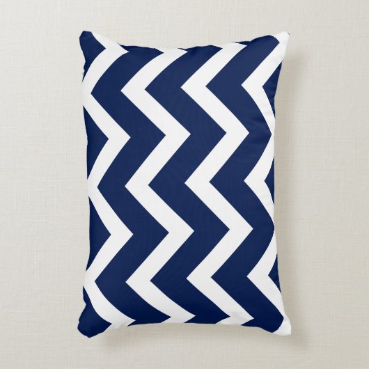 ネイビーとホワイトシェブロンのジグザグパターン アクセントクッション (正面(垂直))