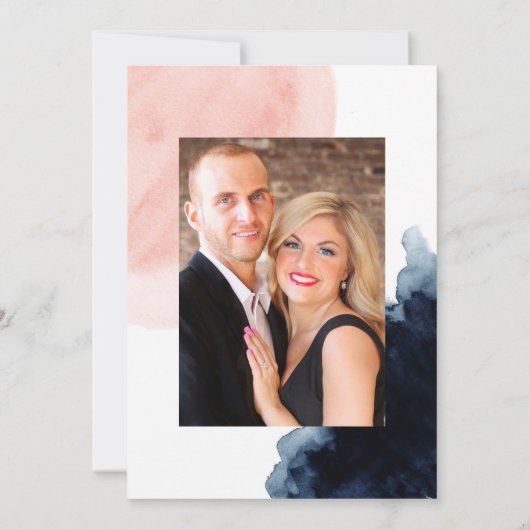 ネイビーと赤面の水の色の幾何結婚の写真 招待状 (裏面)