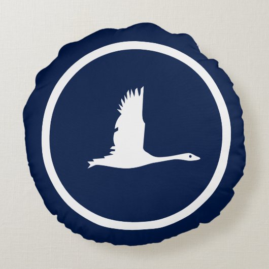 ネイビーに近い青い水鳥の飛行航海の ラウンドクッション (裏面)