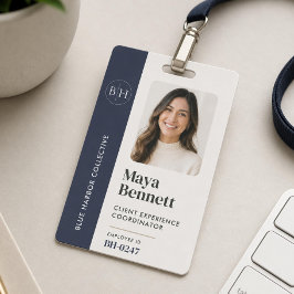 ネイビーの従業員ロゴバッジ プロフェッショナル企業ID バッジ