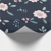ネイビーの背景に可愛いピンクの花デザイン ラッピングペーパー (角)