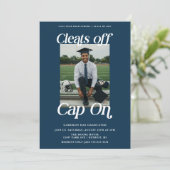 ネイビーアスリート卒業式キャップオフの切り取り 招待状 (スタンド正面)