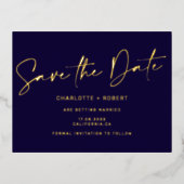 ネイビーエレガントウェディングは日付スクリプト金ゴールドを保存 箔招待状ポストカード (正面)