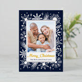 ネイビーエレガントススタイリッシュ・スノーフレーク・ファミリーの写真 箔シーズンカード (立ち正面)