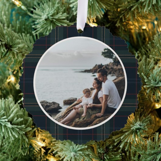 ネイビーエレガントブルーとグリーンプライド写真クリスマス オーナメントカード (インサイチュ (木))