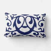 ネイビーエレガントブルーとホワイト装飾用クッション ランバークッション (正面)