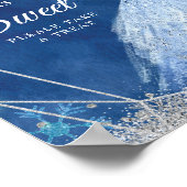 ネイビーエレガントブルーウィンターキンセアニェラ15thは甘い ポスター (角)