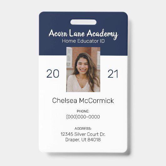 ネイビーカラーの清潔なホームスクール教育者IDバッジ バッジ (表面)