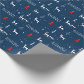 ネイビークリスマスウィンターウッドランド名前をカスタムする ラッピングペーパー (角)