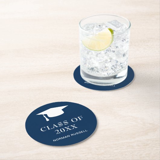 ネイビーシンプルブルークラス年男の卒業キャップ ラウンドペーパーコースター (インサイチュ)