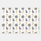 ネイビースタイリッシュスポットクリスマスボードブルミックストリオ ラッピングペーパーシート (正面)