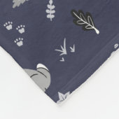 ネイビースリーピーウッドランドクリッター男女兼用 フリースブランケット (角)