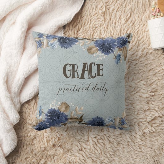 ネイビーダスティブルーフローラウォーターカラーグレースファームハウス クッション