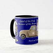 ネイビーナツクラッカーとリトル軍隊トラック マグカップ (正面左)