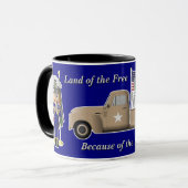 ネイビーナツクラッカーとリトル軍隊トラック マグカップ (正面左)