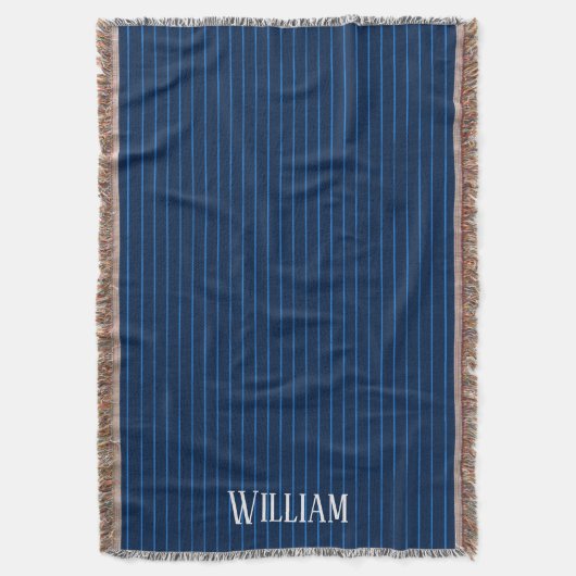 ネイビーパーソナライズされたブルーピンストライプ スローブランケット (正面縦)