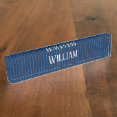 ネイビーパーソナライズされたブルーピンストライプ デスクネームプレート (側面)