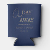 ネイビーパーソナライズされたワンデイウェディング遠くにパーティー 缶クーラー (正面)