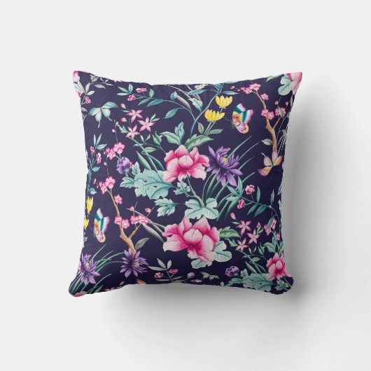 ネイビーフローラ&バタフライモノグラム装飾用クッション クッション (裏面)