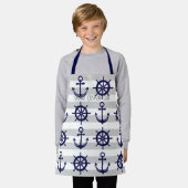 ネイビーブルーいかりとボートホイール航海の エプロン (着用した状態)
