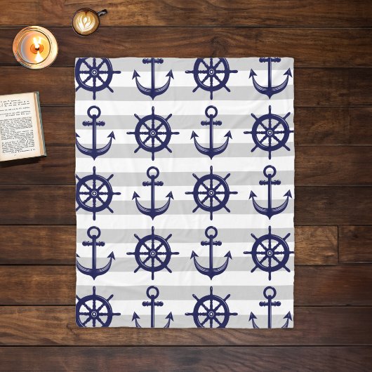 ネイビーブルーいかりボートホイールグレーストライプ航海の フリースブランケット