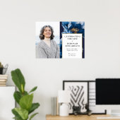 ネイビーブルーとゴールドの花の追悼式 生前の写真看板 ポスター (ホームオフィス)