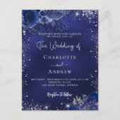 ネイビーブルーとシルバーの花のスクリプトウェディング インビテーションポストカード (正面)