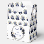 ネイビーブルーとシルバーの花エレガントの誕生日 フェイバーボックス (オープン)