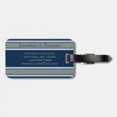 ネイビーブルーとシルバースポーツストライプのパーソナライズされた ラゲッジタグ (裏面横)