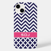 ネイビーブルーとピンクシェブロンカスタムモノグラム Case-Mate iPhoneケース (裏面)