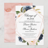ネイビーブルーとブッシュピンクの花柄 プラン変更のお知らせ 招待状 (正面/裏面)