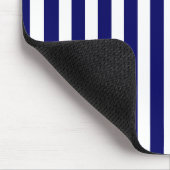 ネイビーブルーとホワイトキャンディストライプー マウスパッド (コーナー)