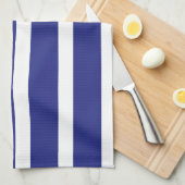 ネイビーブルーとホワイトストライプのパターン キッチンタオル (四つ折り)