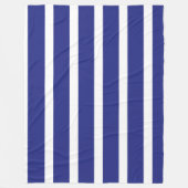 ネイビーブルーとホワイトストライプのパターン フリースブランケット (正面)