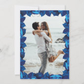 ネイビーブルーとホワイトフローラフォトフレーム結婚ズ 招待状 (裏面)