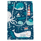 ネイビーブルーとホワイト航海の海パターン少年 ミディアムペーパーバッグ (正面)