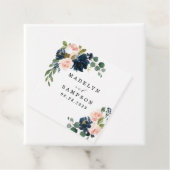 ネイビーブルーと赤面ピンクフローラカントリーウェディング フェイバータグ (インサイチュ)