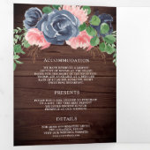 ネイビーブルーと赤面ピンクフローラバーンウッド結婚ズ 三つ折り招待状 (内部最初)