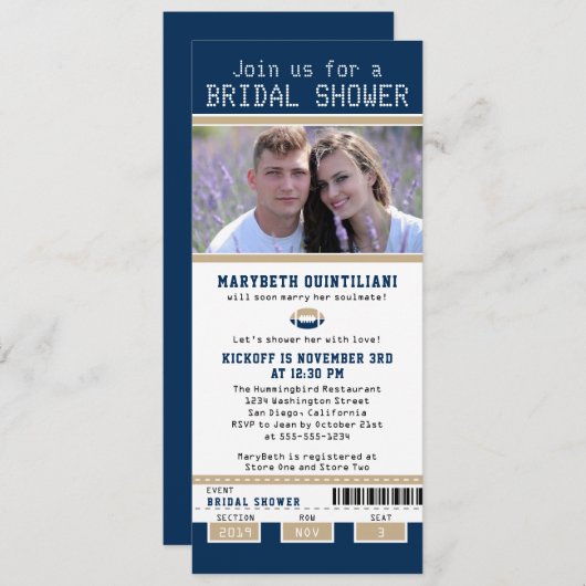 ネイビーブルーと金ゴールドサッカーチケットブライダルシャワー 招待状 (正面/裏面)