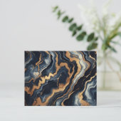 ネイビーブルーと金ゴールドマーブル絵画の抽象芸術 ポストカード (スタンド正面)