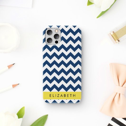 ネイビーブルーのジグザグ ネイビーブルーのシェブロン あなたの名前 iPhone 16ケース
