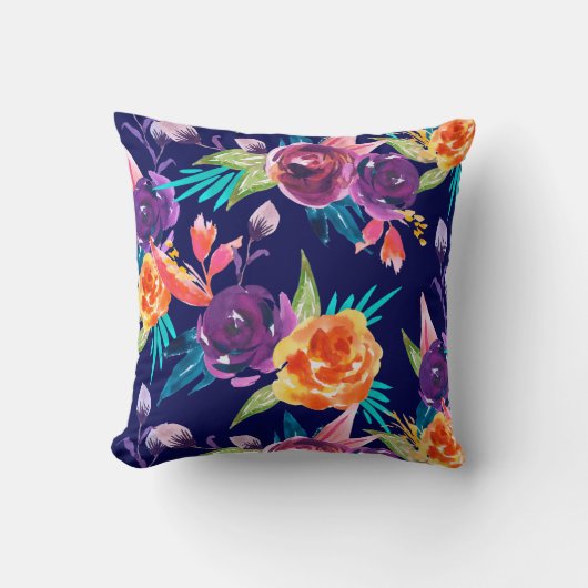 ネイビーブルーのバイオレットとオレンジのフローラ クッション (正面)