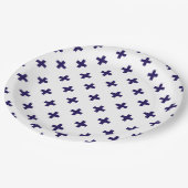 ネイビーブルーのポルカが白に交差 ペーパープレート (アングル)