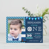 ネイビーブルーのマリン調な赤ちゃんの男の子の1歳の誕生日パーティー 招待状 (スタンド正面)