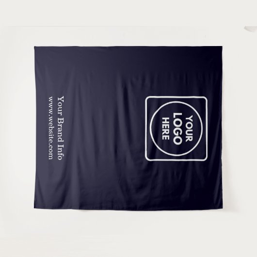 ネイビーブルーのロゴ | オーダーメイドのステップ&リピートブランディング タペストリー (正面(横))